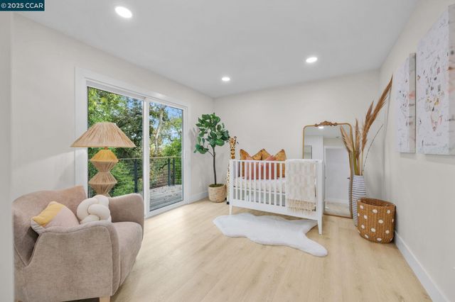 7 Los Amigos, Orinda, CA 94563