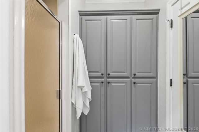 5868 W 493, Pryor, OK 74361