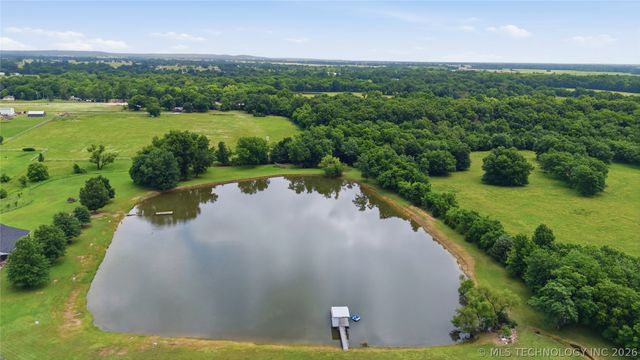 5868 W 493, Pryor, OK 74361