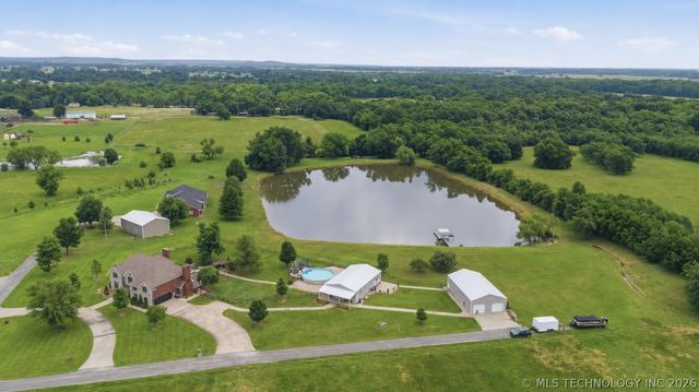 5868 W 493, Pryor, OK 74361
