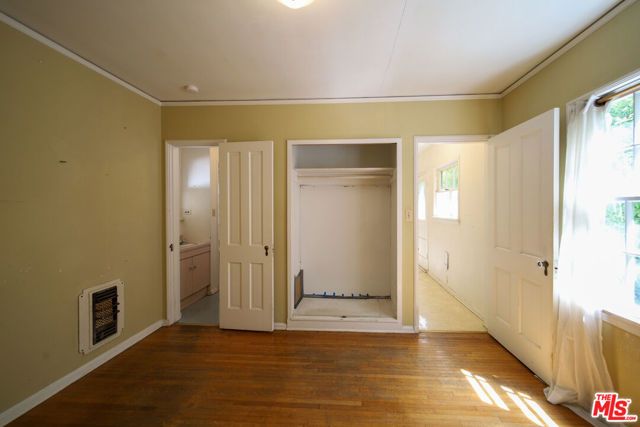 713 N Doheny Drive, Beverly Hills, CA 90210