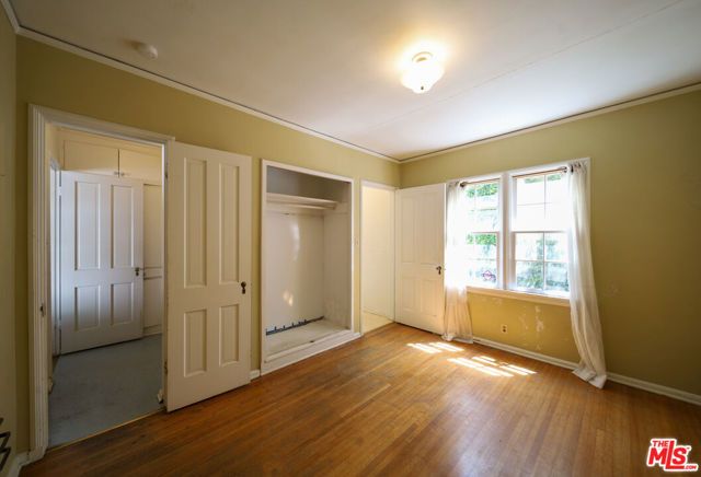 713 N Doheny Drive, Beverly Hills, CA 90210