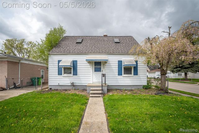 22173 Normandy Avenue, Eastpointe, MI 48021