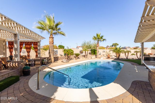 22072 W MOONLIGHT Path, Buckeye, AZ 85326