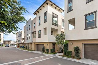 2325 Verano Way, Vista, CA 92081