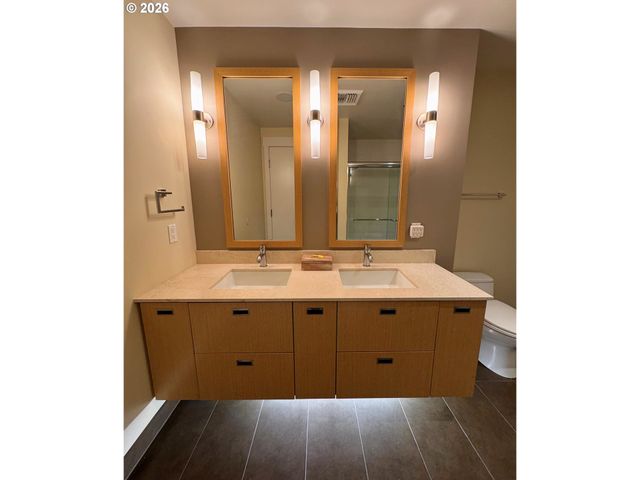 1260 Nw NAITO Pkwy Nw 710, Portland, OR 97209