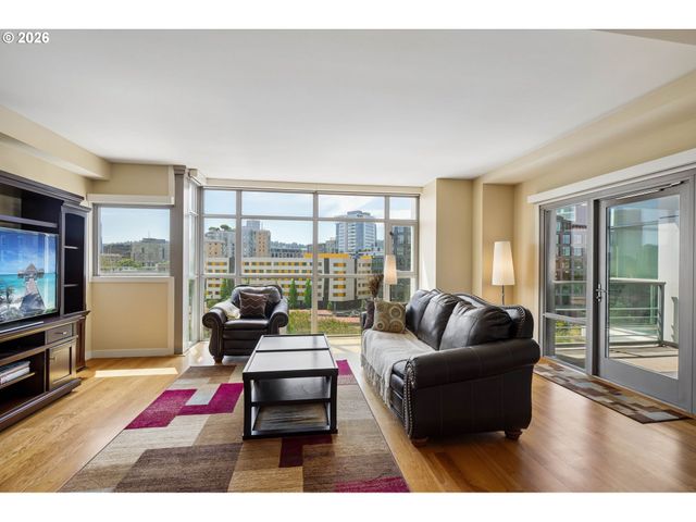 1260 Nw NAITO Pkwy Nw 710, Portland, OR 97209