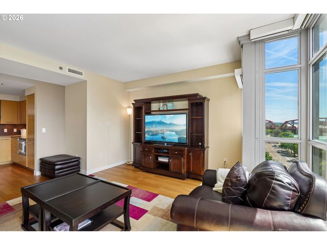 1260 Nw NAITO Pkwy Nw 710, Portland, OR 97209
