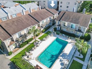 405 77th Ave N Apt 5, Myrtle Beach, SC 29572