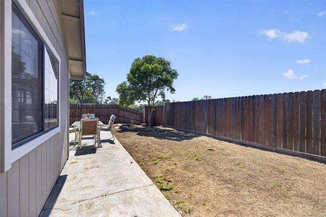 5512 Crossbill Ln, El Dorado, CA 95623