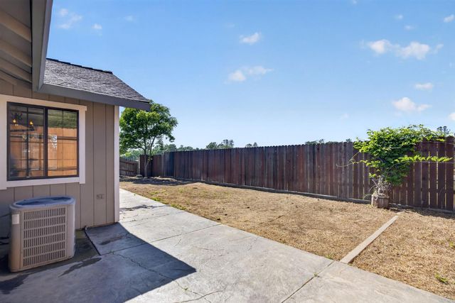 5512 Crossbill Ln, El Dorado, CA 95623