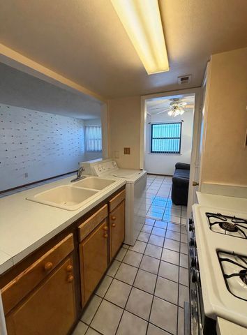 12000 Stilwell Drive NE APT C, Albuquerque, NM 87112