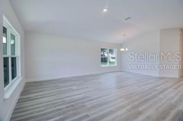 1827 N ROBERTS TRAIL, Bell, FL 32619