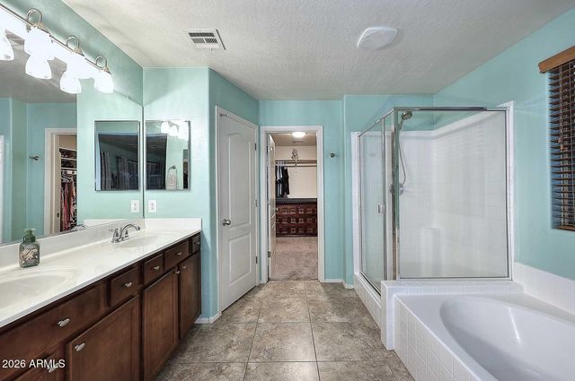 12120 W LEATHER Lane W, Peoria, AZ 85383