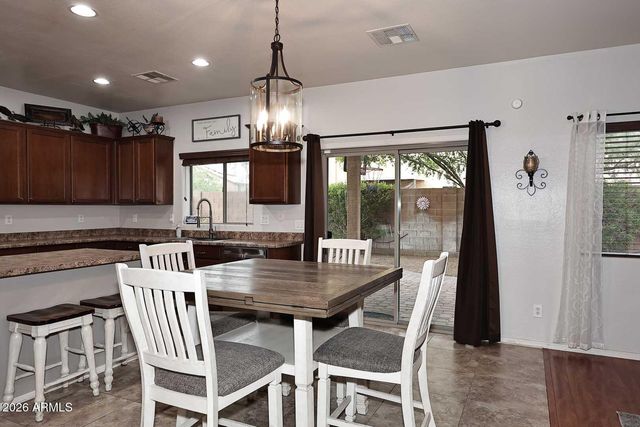 12120 W LEATHER Lane W, Peoria, AZ 85383