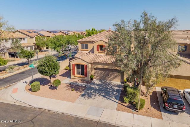 12120 W LEATHER Lane W, Peoria, AZ 85383