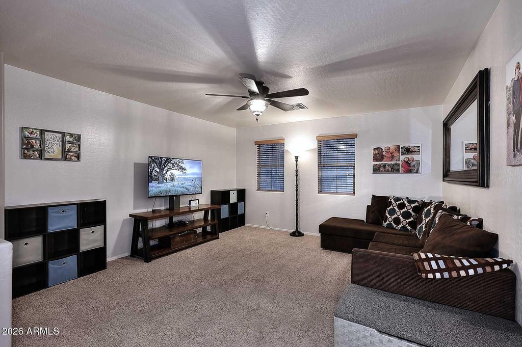 Image 15 of property listing at 12120 W LEATHER Lane W, Peoria, AZ 85383