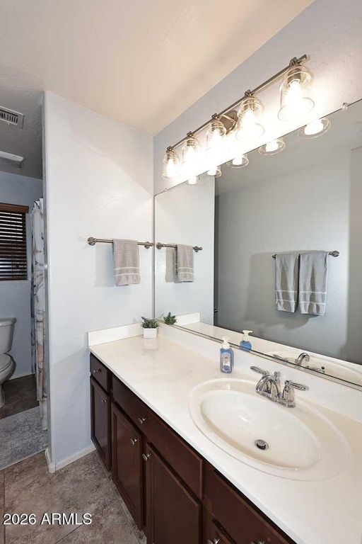 Image 58 of property listing at 12120 W LEATHER Lane W, Peoria, AZ 85383