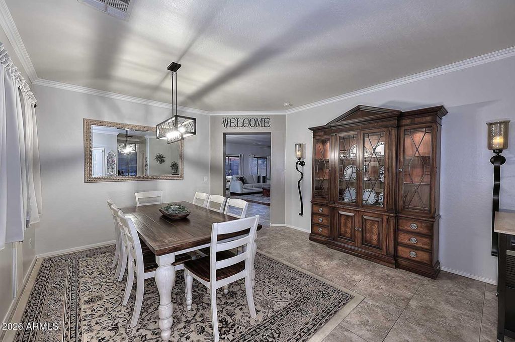 Image 8 of property listing at 12120 W LEATHER Lane W, Peoria, AZ 85383