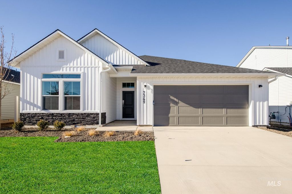 2292 W Red Jasper Dr, Kuna, ID 83634 photo 1
