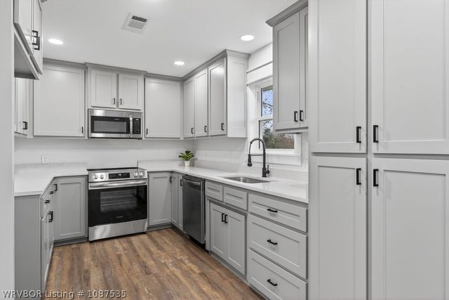 1176 Eastwood Drive, Booneville, AR 72927