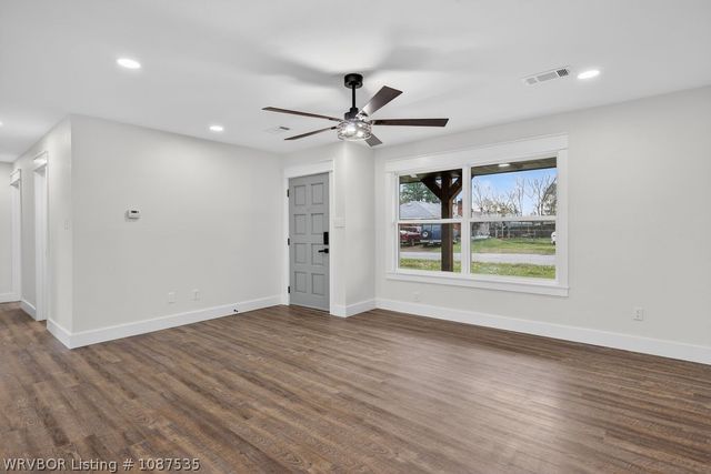 1176 Eastwood Drive, Booneville, AR 72927