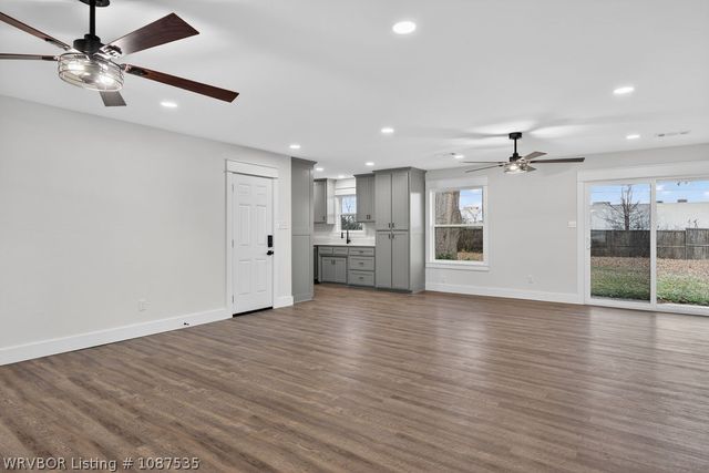 1176 Eastwood Drive, Booneville, AR 72927