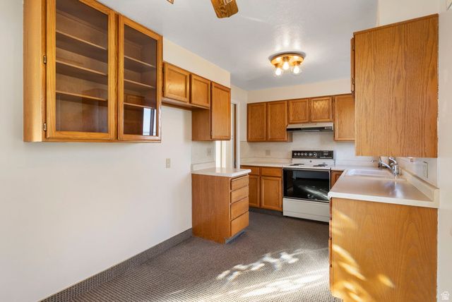 6504 W 3785 S, West Valley City, UT 84128