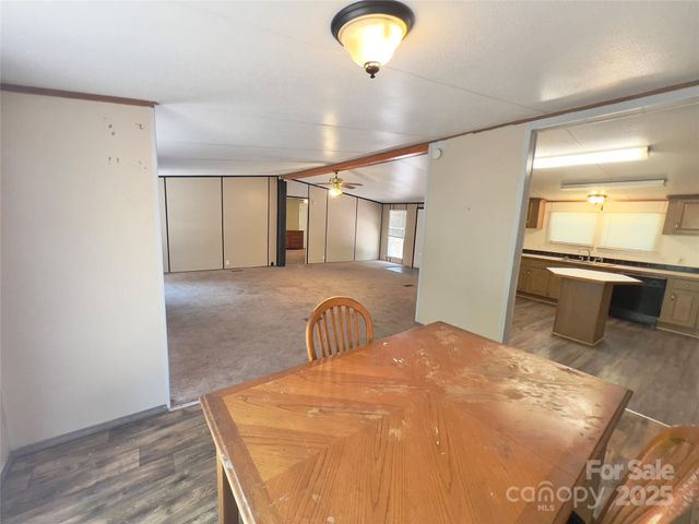 5000 Deal Mill Road, Granite Falls, NC 28630