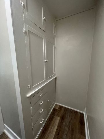 516 S Nueces, Coleman, TX 76384