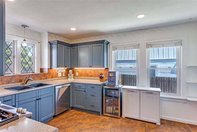 4029 Pershing Avenue, Fort Worth, TX 76107