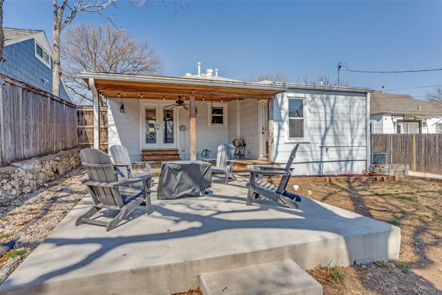 4029 Pershing Avenue, Fort Worth, TX 76107