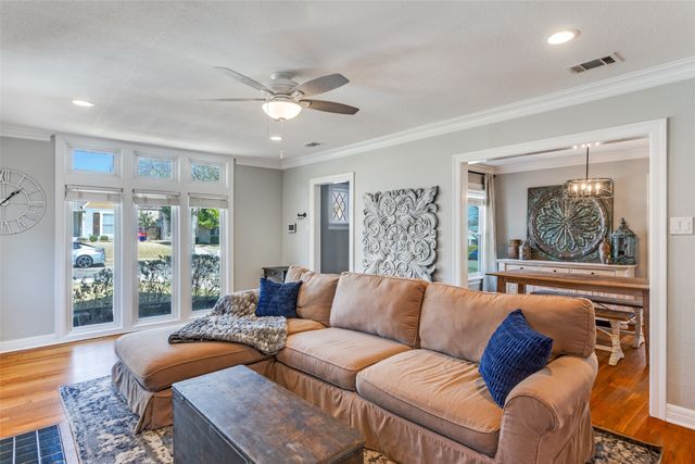 4029 Pershing Avenue, Fort Worth, TX 76107