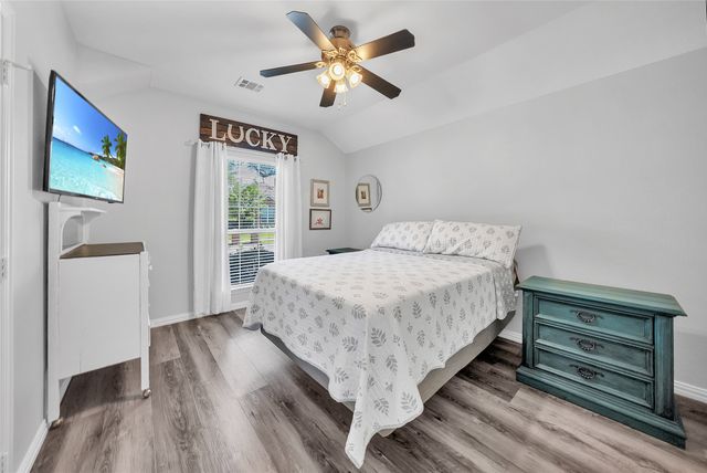 6208 Brownstone Drive, Mckinney, TX 75070