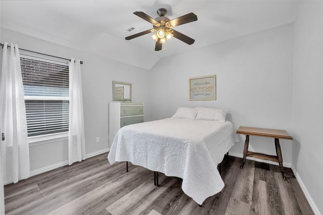 6208 Brownstone Drive, Mckinney, TX 75070