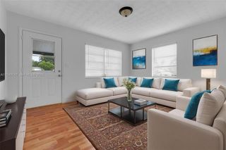 6340 Dawson Street, Hollywood, FL 33023
