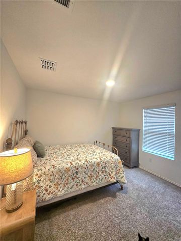 12419 Silversmith LN, Mustang Ridge, TX 78610