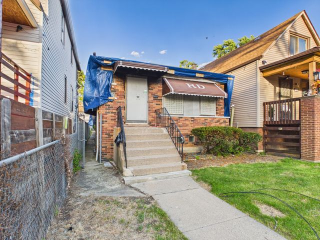 7123 S Honore Street, Chicago, IL 60636