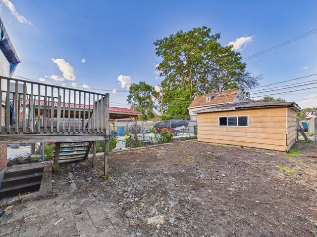 7123 S Honore Street, Chicago, IL 60636