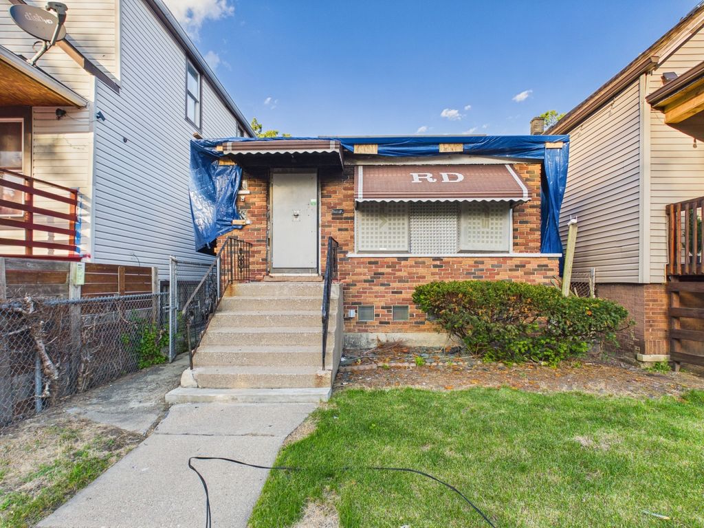 7123 S Honore Street, Chicago, IL 60636