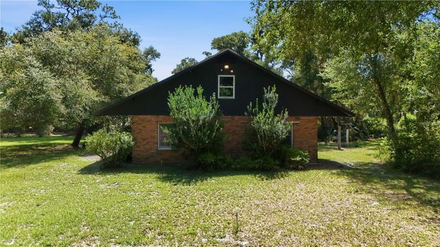163 E ORANGE AVENUE, Pierson, FL 32180