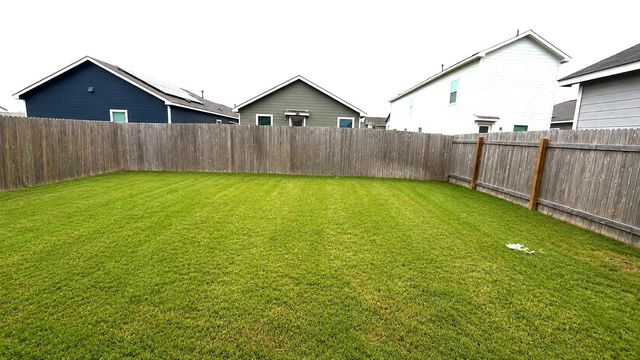 238 Gypsum Valley VLY, Maxwell, TX 78656