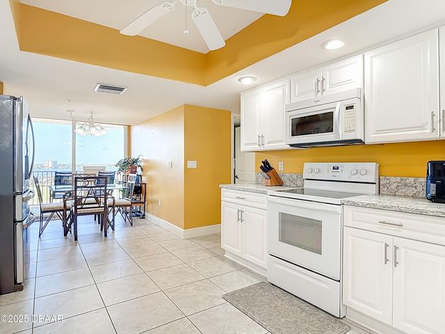 3145 S Atlantic Ave Apt 805, Daytona Beach Shores, FL 32118