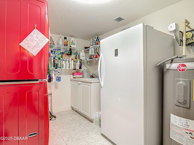 3145 S Atlantic Ave Apt 805, Daytona Beach Shores, FL 32118