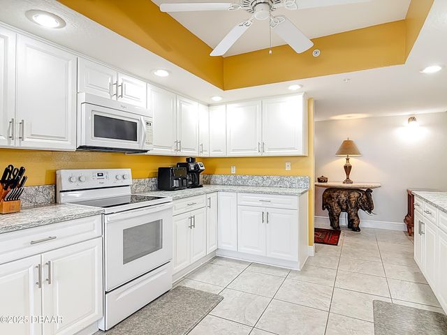 3145 S Atlantic Ave Apt 805, Daytona Beach Shores, FL 32118