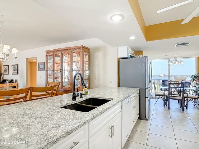 3145 S Atlantic Ave Apt 805, Daytona Beach Shores, FL 32118