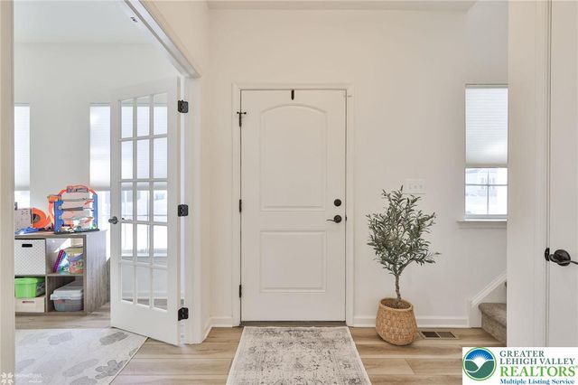 1071 Lisa Lane, Palmer Twp, PA 18045