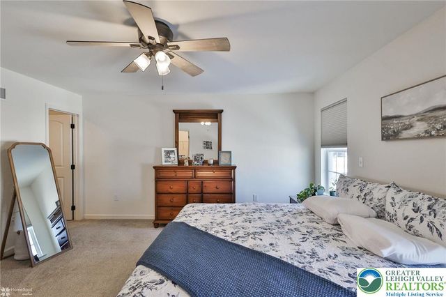 1071 Lisa Lane, Palmer Twp, PA 18045