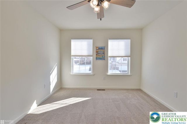 1071 Lisa Lane, Palmer Twp, PA 18045