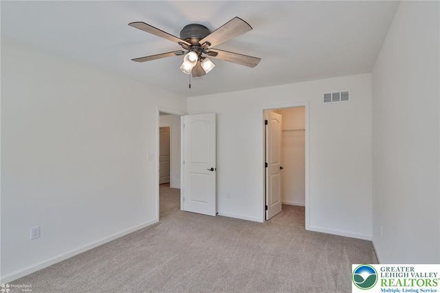 1071 Lisa Lane, Palmer Twp, PA 18045